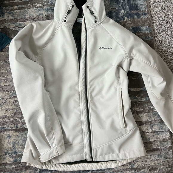 Columbia Hooded Jacket - Picture 1 of 4